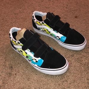 velcro flame vans